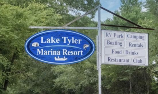 Sign at the Lake Tyler Marina Resort in East Texas